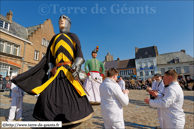 Cassel (F) - Carnaval du Lundi de Pâques 2013 / Tirant l'ancien - ATH (B) et Baudouin IV de Hainaut - ATH (B)