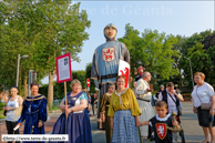 DOUAI (F) - Fêtes de Gayant 2013 - Rassemblement de géants et banquet de rue / Jean de Montmirail – OISY-LE-VERGER (F)