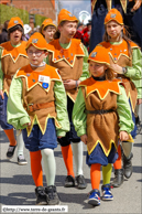 Steenvoorde (F) - Carnaval des Carnavals 2013 / Les petits porteurs de Jacobus - STEENVOORDE (F)