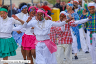 Steenvoorde (F) - Carnaval des Carnavals 2013 / Association Hibiscus – GAGNY (F)